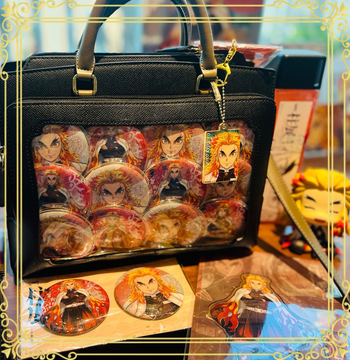 柱展の痛バ❗️組みました‼️ 最推し🔥なのに、 煉獄さんの缶バッジで