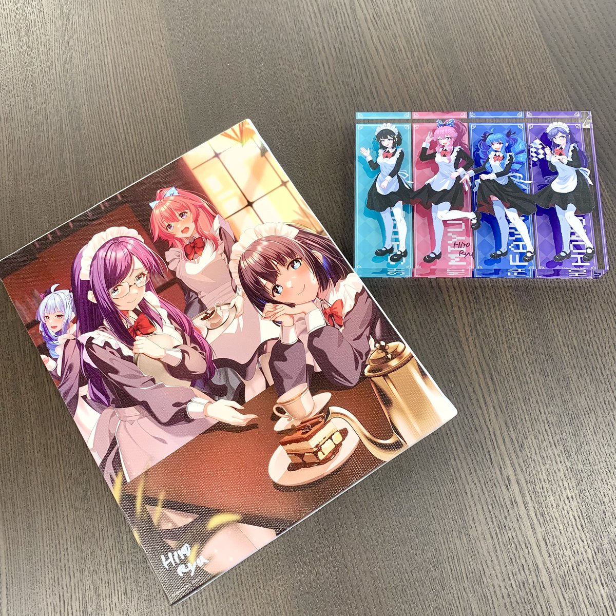 グッズ紹介】 激レア賞は《直筆サイン入りアクリルブロック》 厚さ20mm