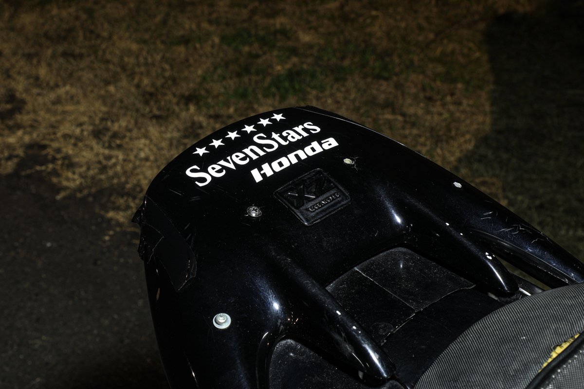 これと並べるのが楽しみ まぁじむパラ当日は自分ZX乗らんけど()