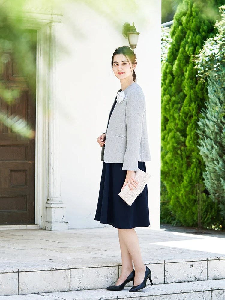 ベージュ バックサテンジョーゼット ワンピース ベージュ/ネイビー