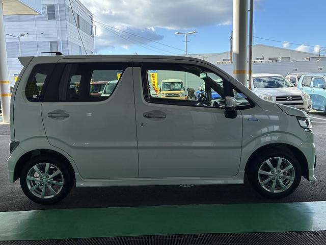 ワゴンRカスタムZ カスタムZ HYBRID ZX 4型 全方位カメラ