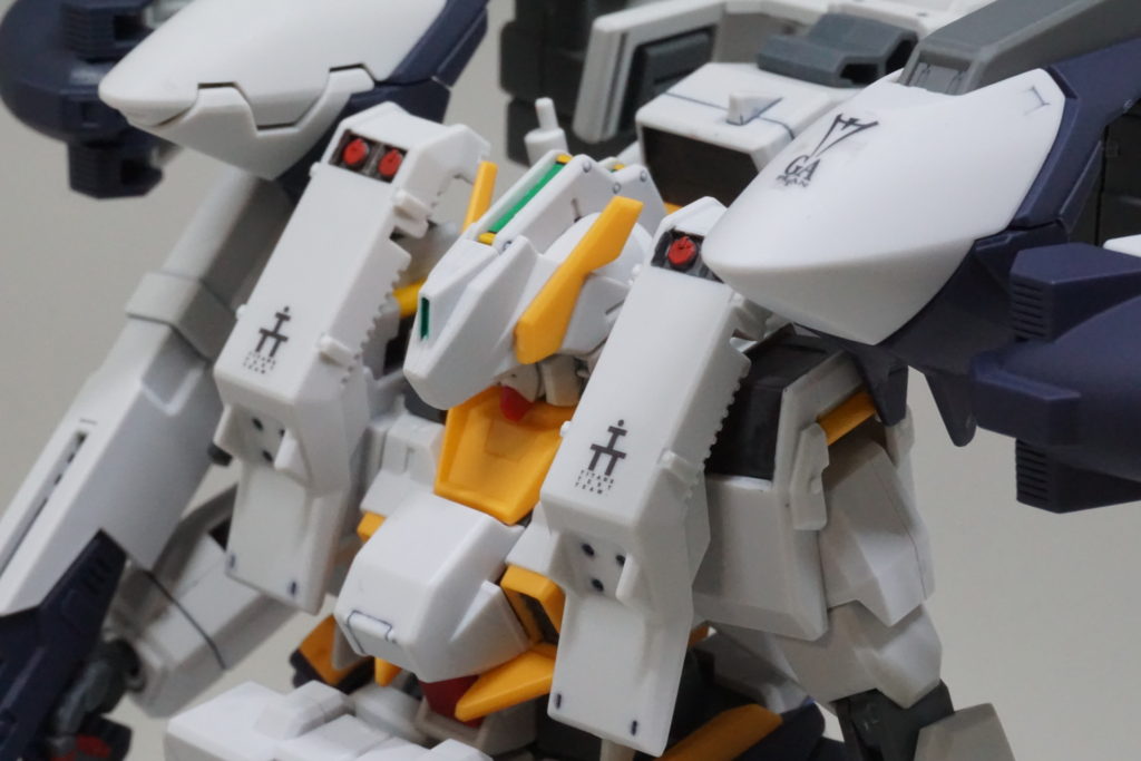 AOZ】ガンダムTR-1[ヘイズル・アウスラ]第四種兵装 組合せレビュー