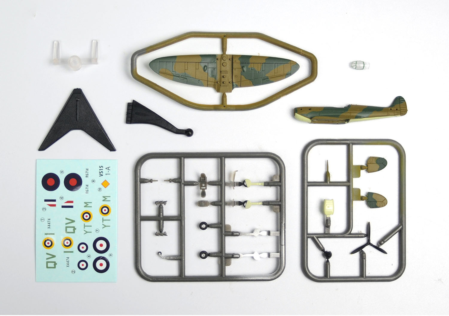 エフトイズ ウイングキットコレクションVS15の中身を見てみる