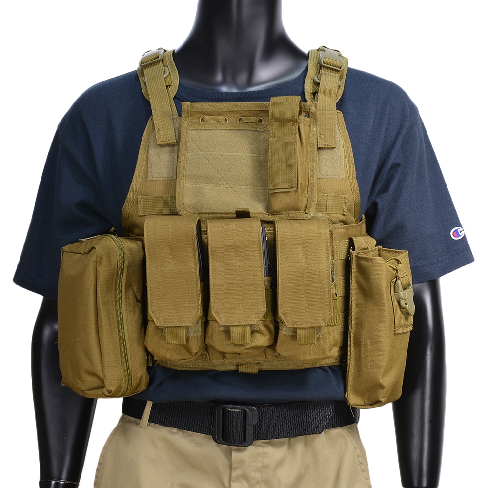 プレートキャリア MOLLE マグポーチ他 4種ポーチ付属 | ミリタリー