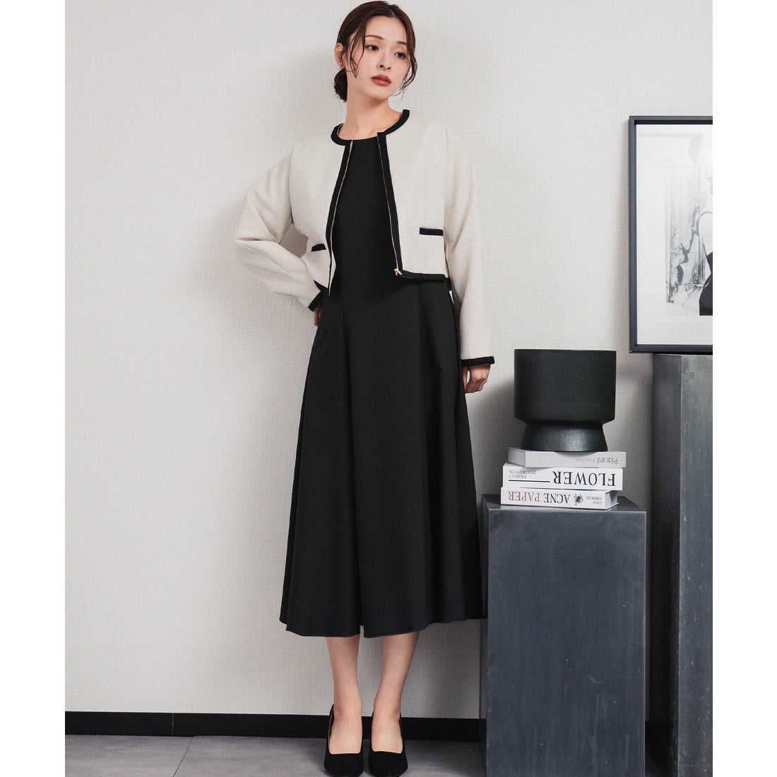 フロリア Flolia バイカラーラインノーカラージャケット フレア