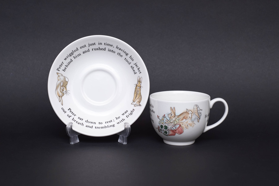 ウェッジウッド ピーターラビット ティーカップ＆ソーサーを買い取り