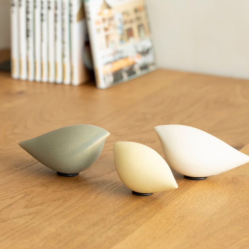 陶器の鳥の置きもの【BIRDS' WORDS】 – ことりっぷオンラインストア