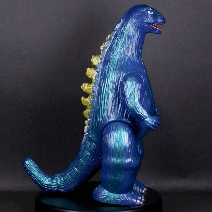 ブルマァクの「ゴジラ」新バージョンがギャラリー＆ショップ・墓場の