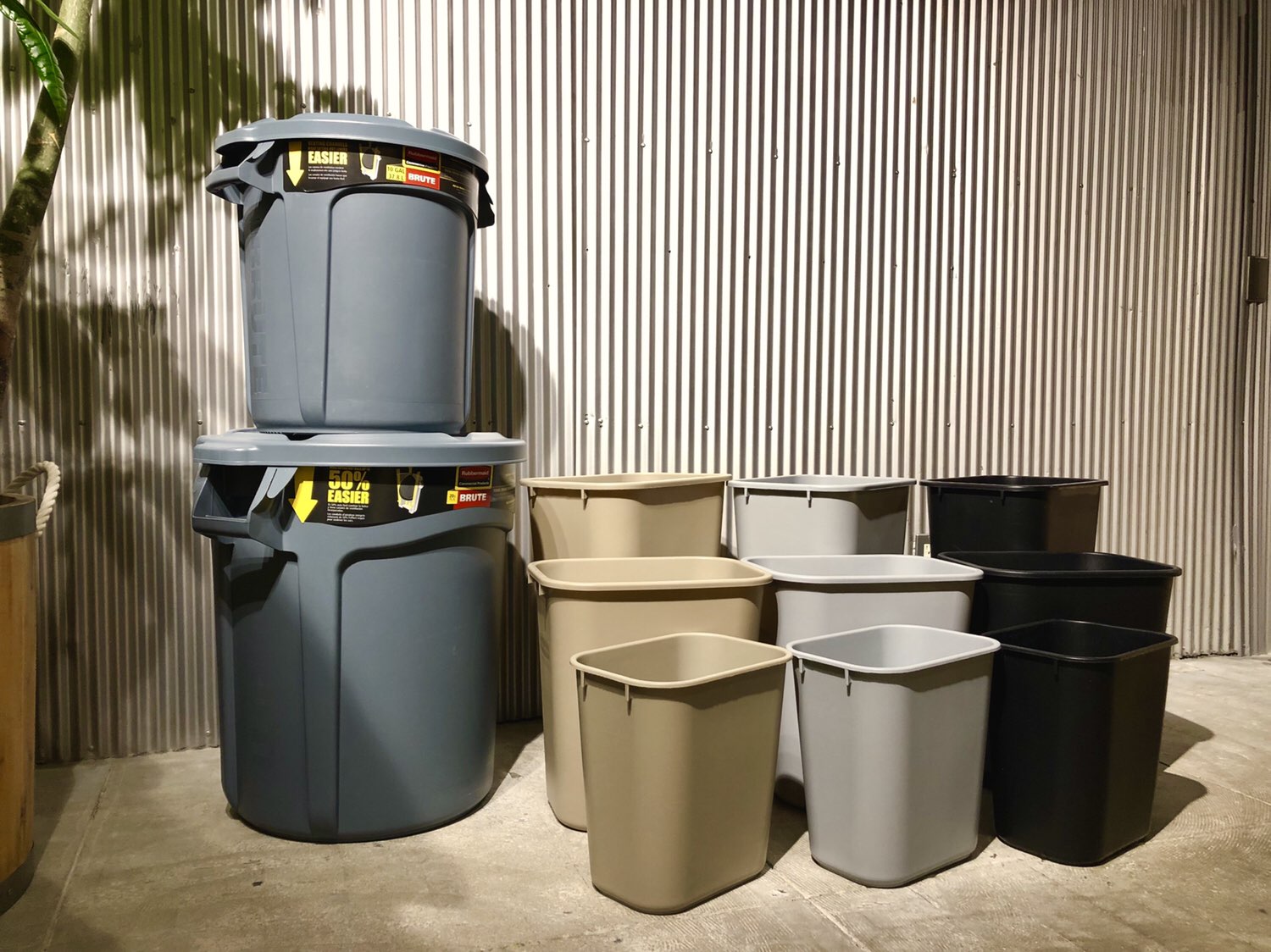 Rubbermaid～ラバーメイド～ | South Cedar DRIVE INN