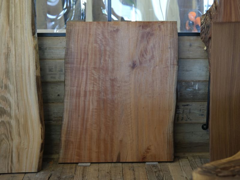 ≪ローテーブル≫【無垢一枚板 タブ W1200×D920~1020×H320mm/鉄脚