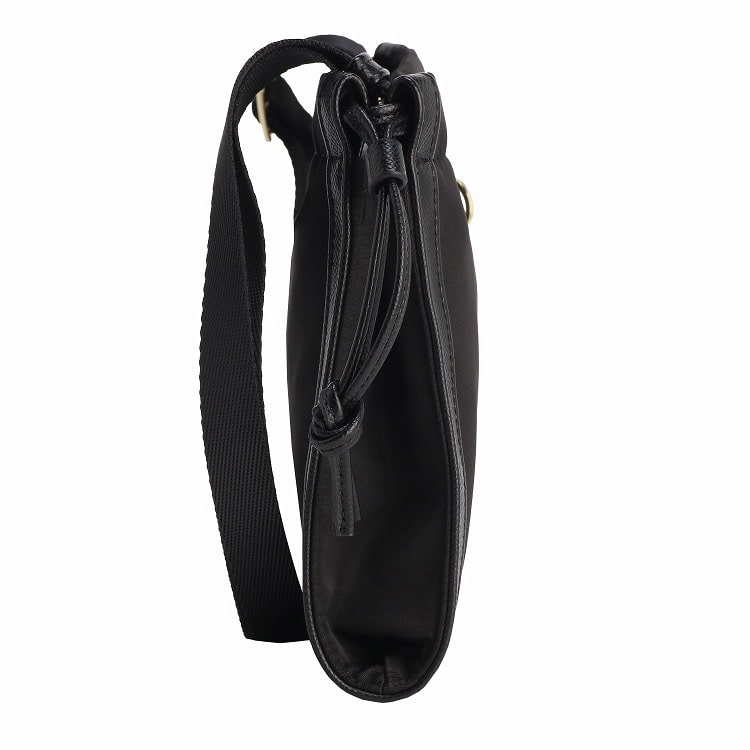 ace.／エース HAyU ユッカ サコッシュショルダーバッグ 17831(01