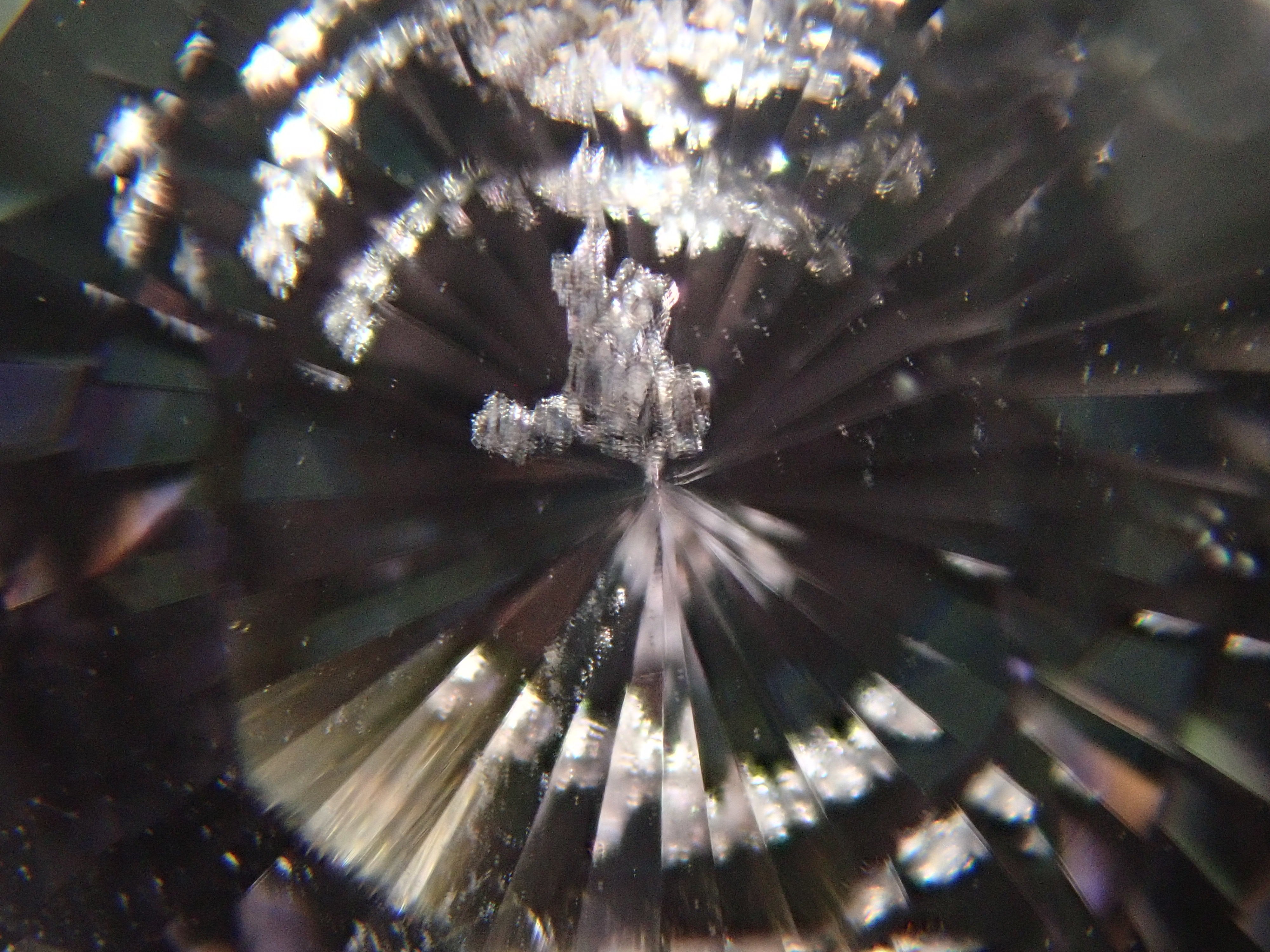 アフガニスタン産クンツァイト 3.508ctルース