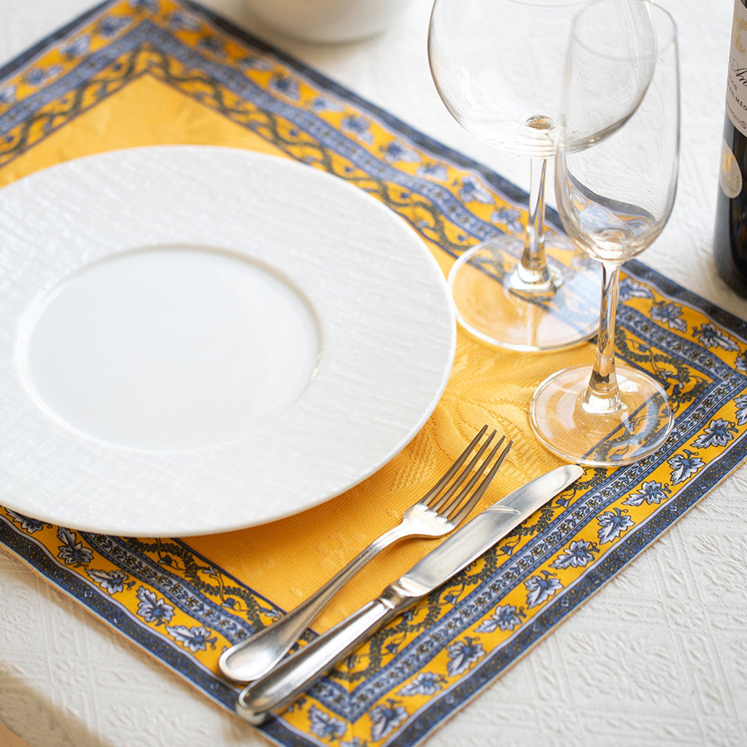 アヴィニョン ランチョンマット イエロー - フランス雑貨 メゾン・ド