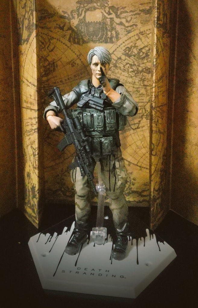 オモ写 デスストランディング～クリフ（マッツ・ミケルセン）の