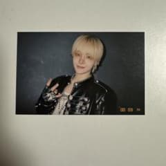 treasure 京セラ トレカ ジフン - メルカリ