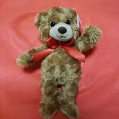 テディベア 赤いリボン 約20cm - メルカリ