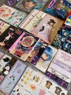 引退品】きゃりーぱみゅぱみゅ グッズ - メルカリ