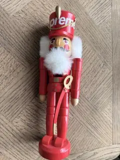 2026年最新】Supreme Nutcrackerの人気アイテム - メルカリ