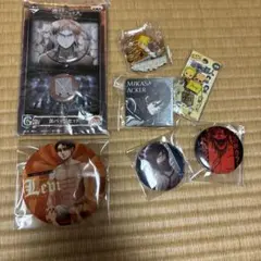 2026年最新】進撃の巨人10周年記念缶バッチの人気アイテム - メルカリ