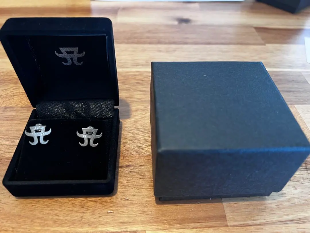 2026年最新】浜崎あゆみピアスの人気アイテム - メルカリ