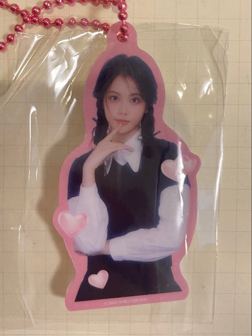 Hearts2Hearts カルメン SMTOWN 2025 ランダムアクキー - メルカリ