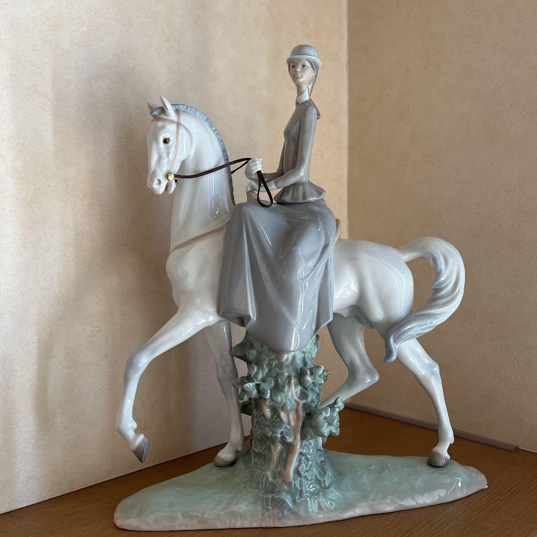 リヤドロ　馬 希望の白馬 =Limited Edition= | リヤドロ公式オンライン