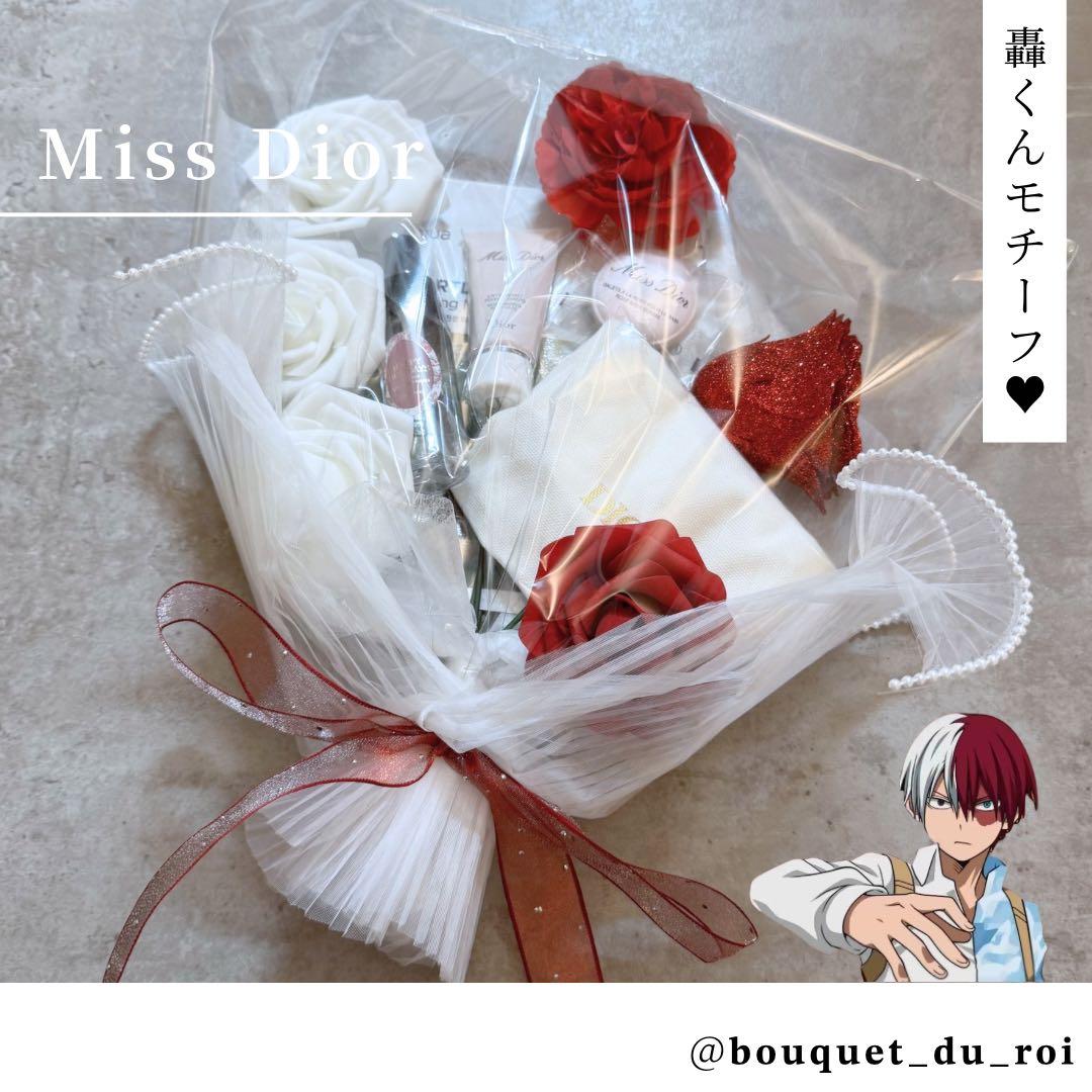 コスメブーケ ギフトブーケ 結婚式 誕生日 プレゼント 5-22 - メルカリ