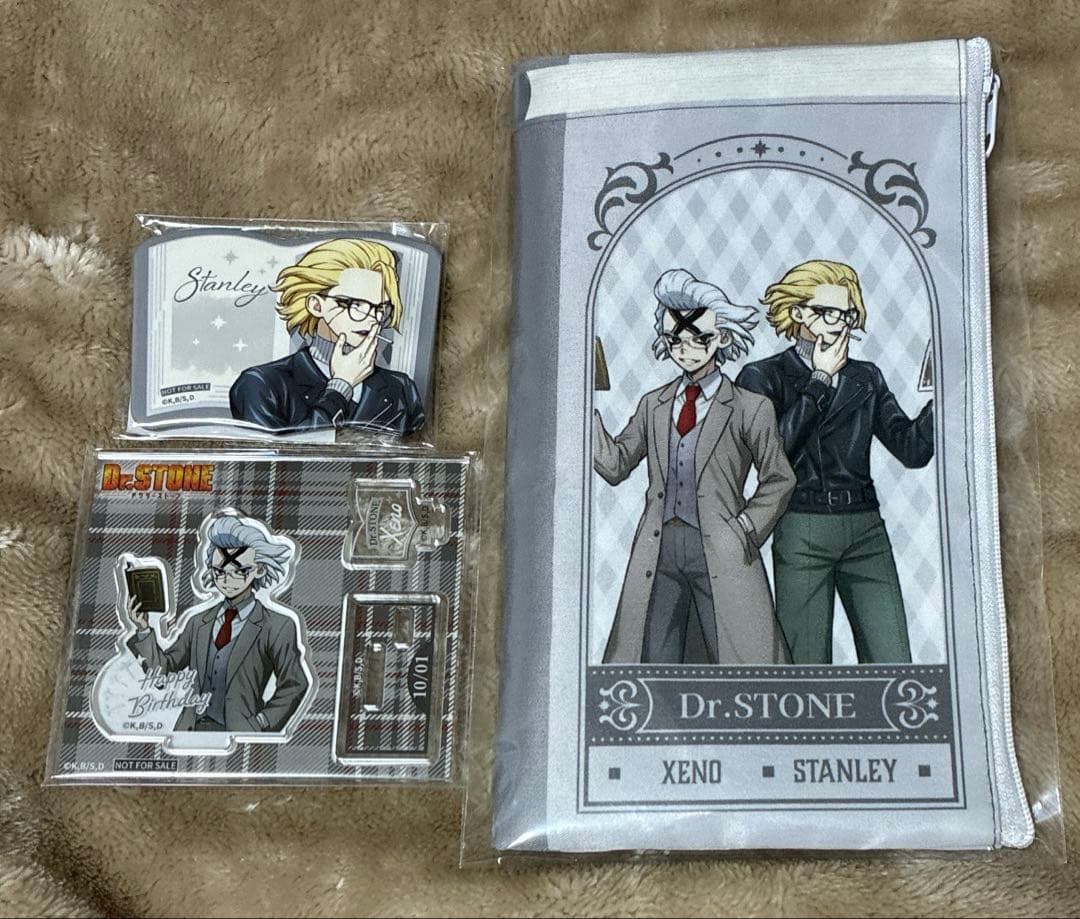 Dr.stone スタンリー ゼノ くじ引き堂 おまけ缶バ バースデーアクスタ