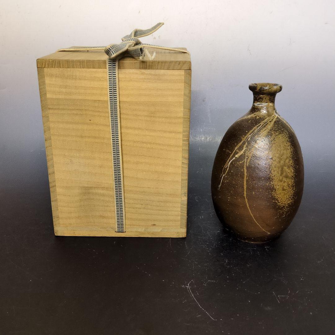 人間国宝 伊勢崎淳 作 備前徳利花入 合箱 人間国宝 伊勢崎淳 備前徳利 共箱 共布 栞 酒器 備前焼｜Yahoo!フリマ