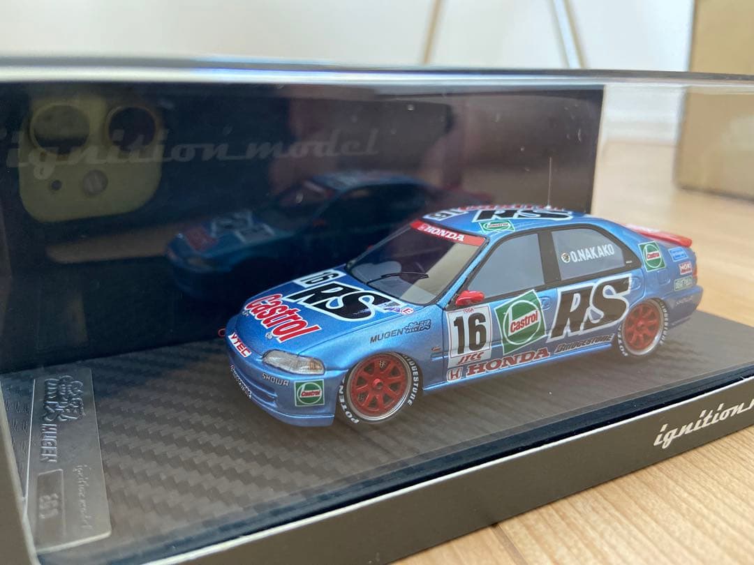 イグニッションモデル JTCC シビック 中子 1/18スケール「出光 MOTION 無限 CIVIC (#100) 1993」カラーサンプルUP