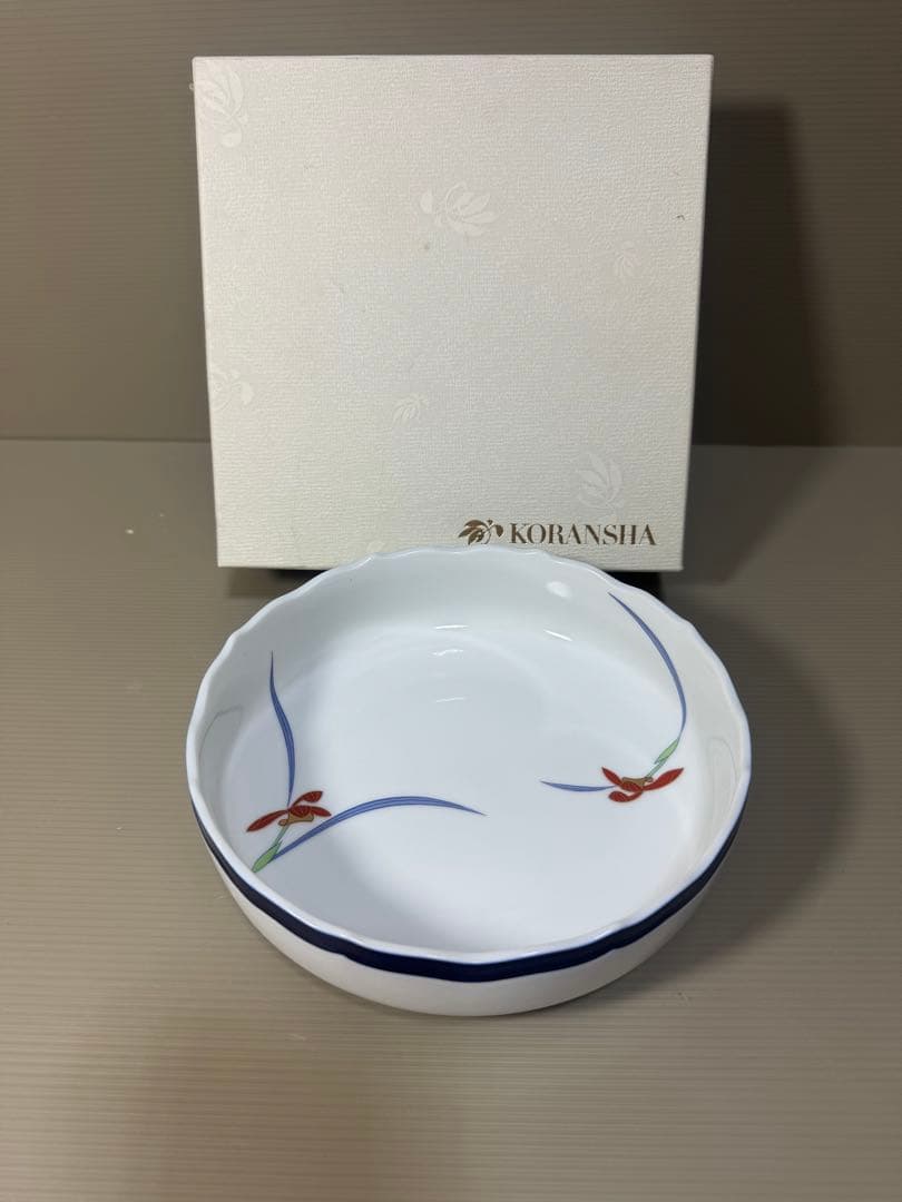 2233 香蘭社　鉢　未使用 大鉢(19cm〜)|有田焼の老舗-香蘭社オンラインショップ