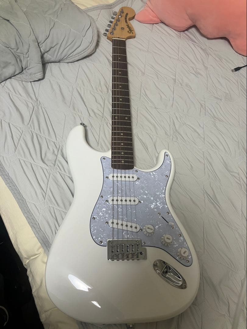 Squier エレキギター ホワイト ボディ Squier by Fender Classic Vibe '70s Stratocaster HT HSS Olympic