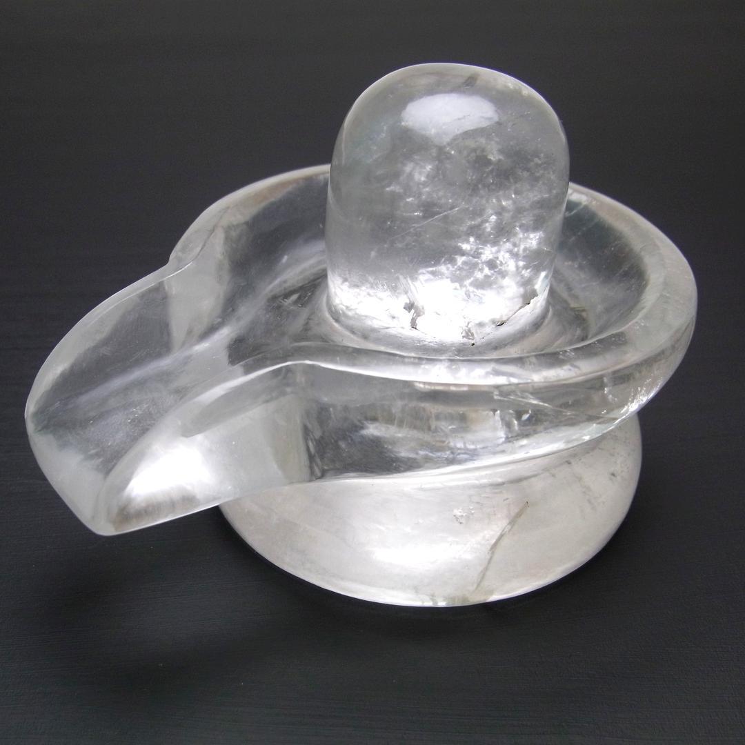 ネパール ガネーシュヒマール産 ヒマラヤン水晶製 シバリンガム 185g ヒマラヤ水晶 ガネーシュヒマール産 | 石垣島の夜光貝アクセサリーと