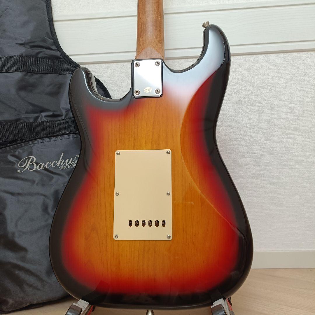 美品】Bacchus BST-1-RSM ストラトキャスター ネック追柾目 - メルカリ
