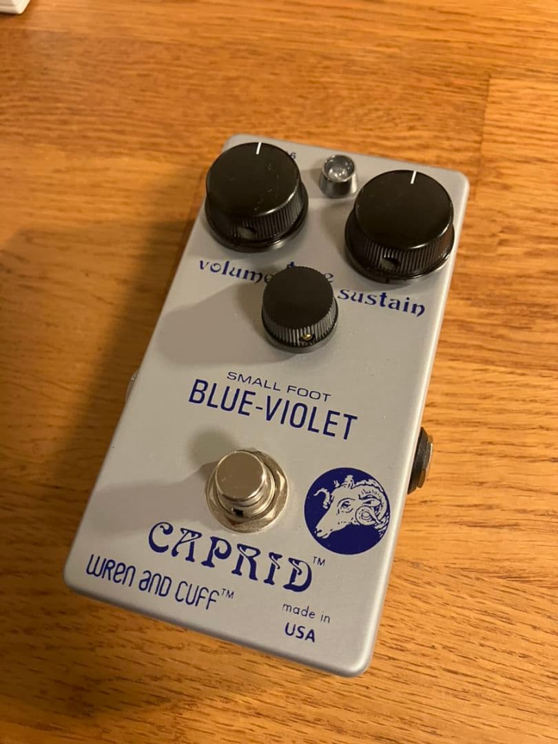 Wren＆Cuff Blue-Violet Caprid Small Foot Wren and Cuff - Caprid Blue Violet Special Edition – LEP INTERNATIONAL