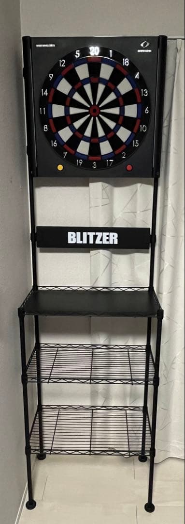 BLITZER ダーツボードスタンド 収納棚付き ダーツボードスタンド BLITZER ブリッツァー ブラック ホワイト マルチ