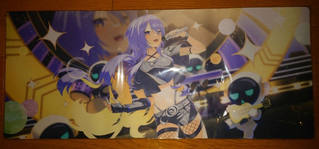 ムーナ・ホシノヴァ 誕生日記念2025 ラバーマット - メルカリ