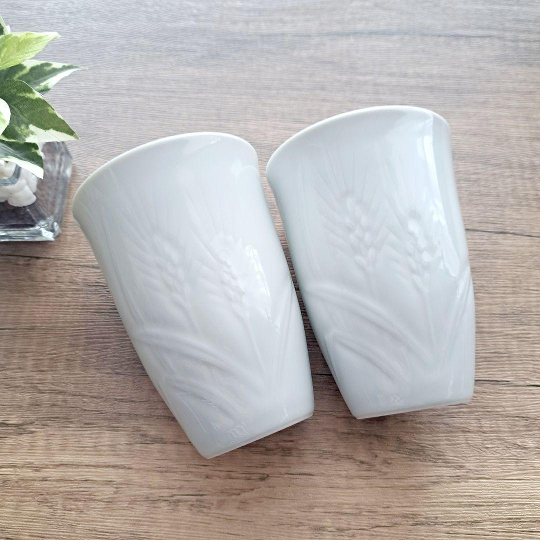 meiji☆人間国宝☆井上萬二窯 監修☆有田焼☆白磁麦彫 ペアカップ☆未