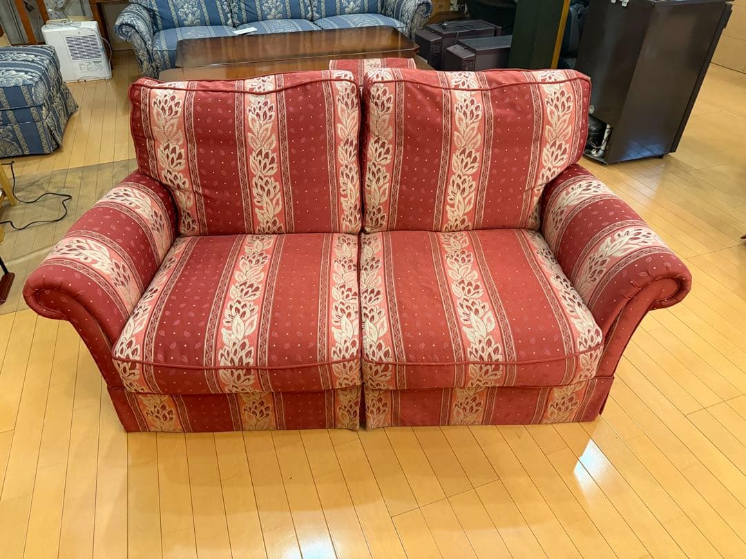 【引き取り限定】KOSUGA コスガ Newトラディショナルの2人掛けソファ 2026年最新】コスガ ソファーの人気アイテム - メルカリ