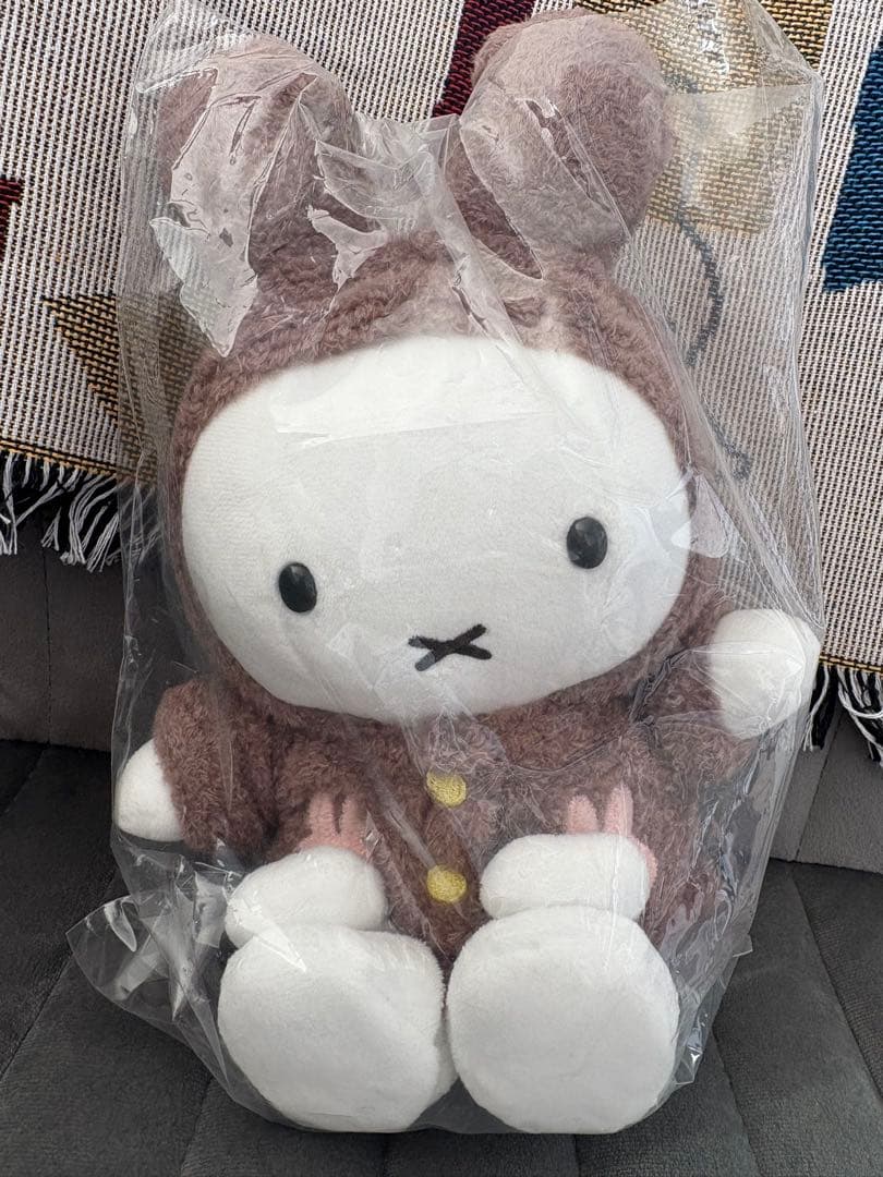ミッフィーぬいぐるみ 約30cm ブラウン ブラウンミッフィー シリーズ 彼がLサイズぬいぐるみ買ってくれました