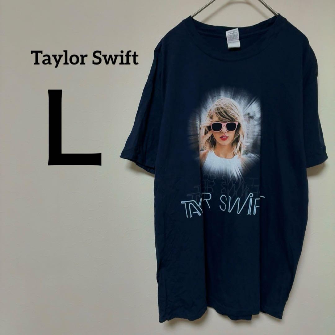 ♦️レア Taylor Swift 【XS】GILDAN 1989 ツアーTシャツ Authentic Taylor Swift The 1989 World Tour 2015 Concert Band Merch