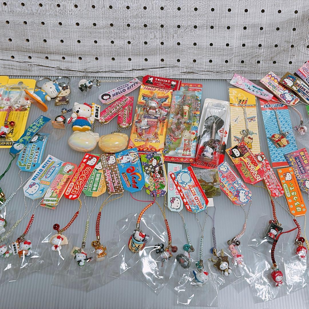 キティちゃん　根付け大量セット ご当地キティ 根付け セット mountain meadows - メルカリ