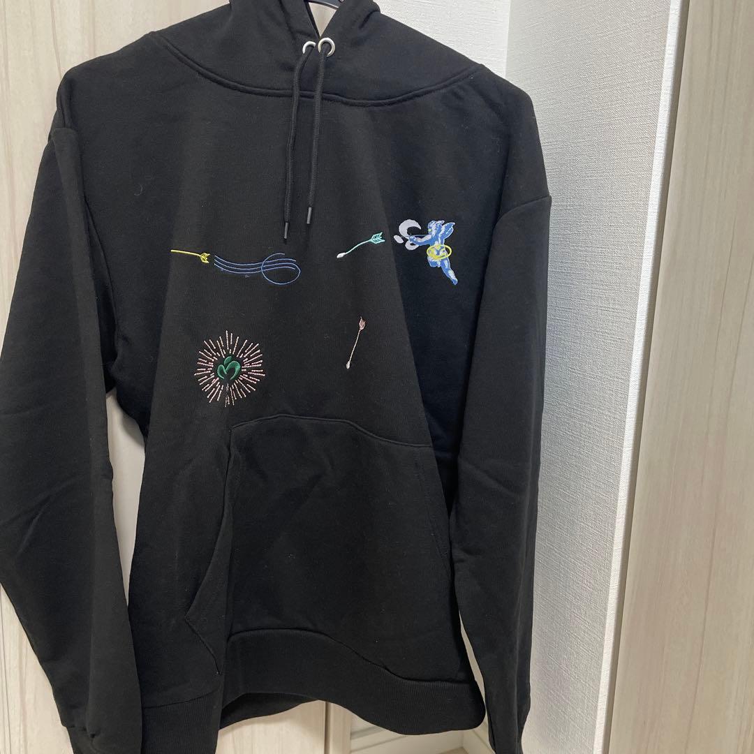 Mrs. GREEN APPLE ブラックフーディー L EDEN to BABEL” フーディ / ブラック – Mrs. GREEN APPLE OFFICIAL STORE