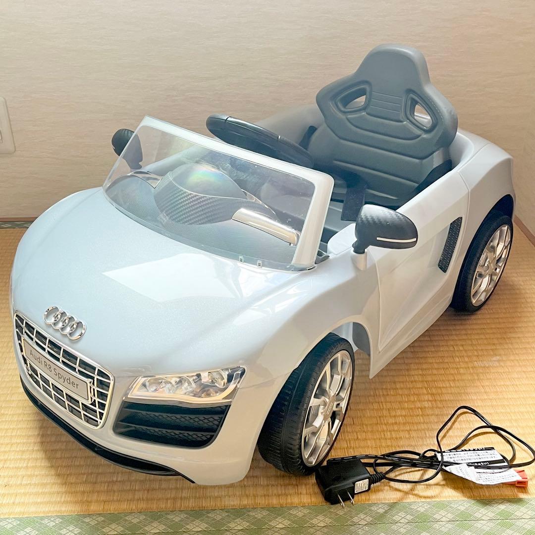 【動作確認済み】アウディ 電動自動車 Audi R8 Spyder シルバー アウディ R8 スパイダーの価格・新型情報・グレード諸元 価格.com