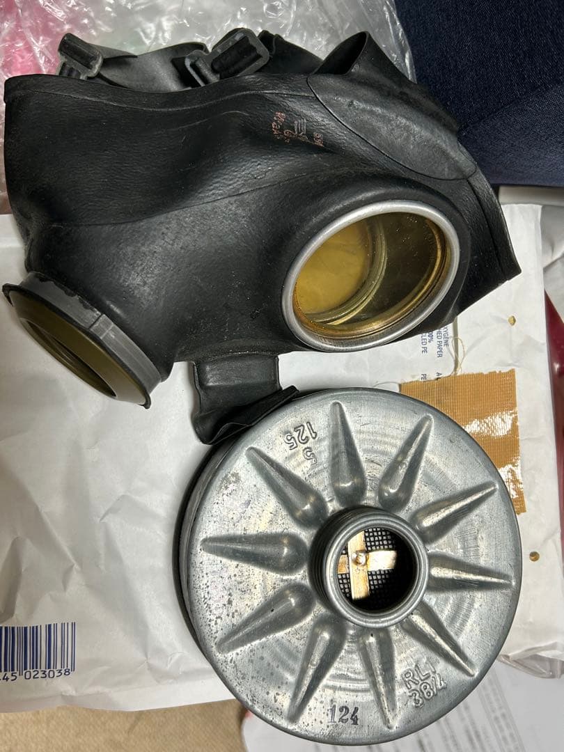 戦時ドイツ軍ガスマスク ドイツ WW II ガスマスクセット/ラバライズドコットン生地製本体