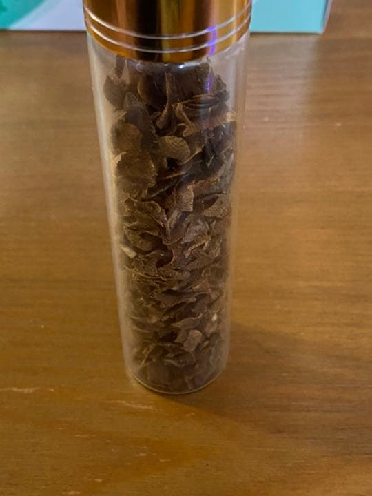 沈香(じんこう) 刻み 奇楠香（伽羅） 8.5ｇ お香  香道