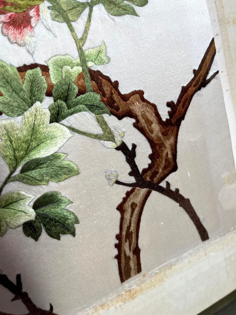 レア 希少【湘綉】ヴィンテージ 刺繍額 中国画 美術品 古美術 ガラス額
