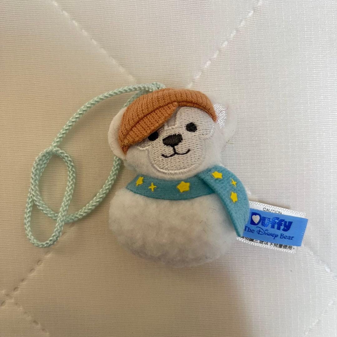 ダッフィー 雪だるまのぬいぐるみチャーム シークレットオブスノー
