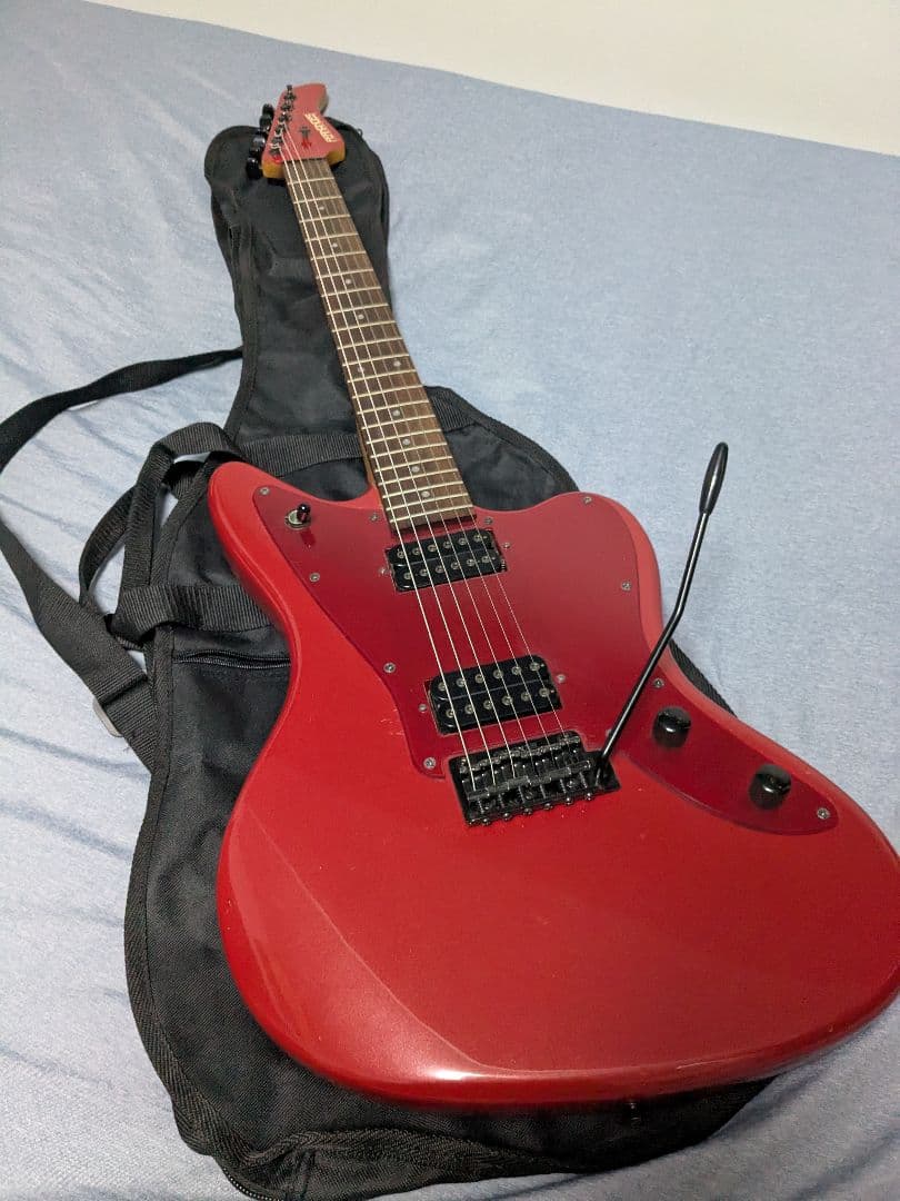 FERNANDES エレキギター レッド JG-45　アーム、ソフトケース付属 FERNANDES エレキギター レッド JG-45 アーム、ソフトケース付属