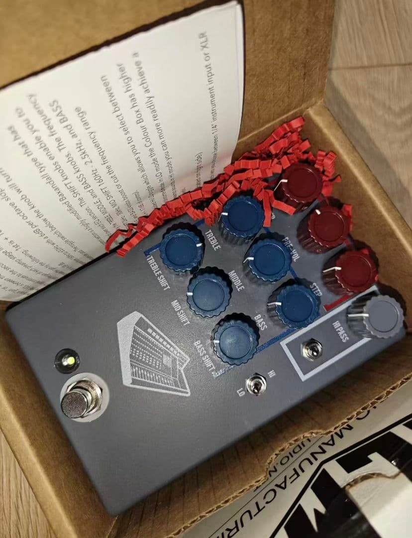 新品 未使用 JHS Pedals Colour Box V2 JHS Colour Box V2 Preamp Pedal - 10th Anniversary Edition | Sweetwater